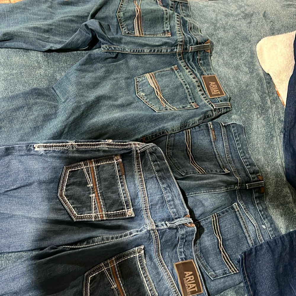ARIAT M4 jeans